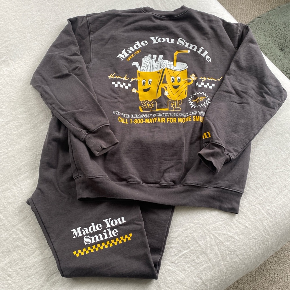 The mayfair group made you smile set xs